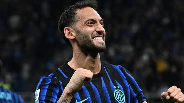 Hakan Çalhanoğlu