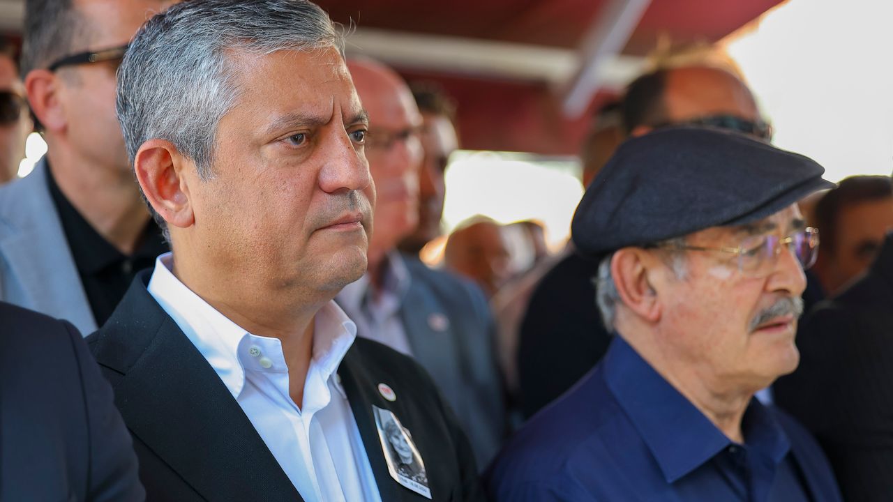 Özgür Özel,